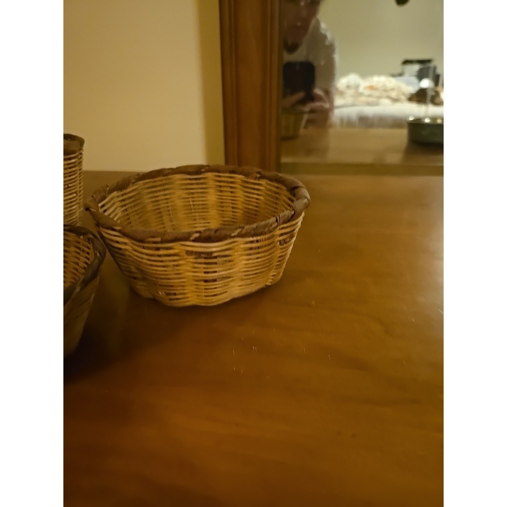 set of three two-tone wicker nesting baskets - Picture 4 of 6
